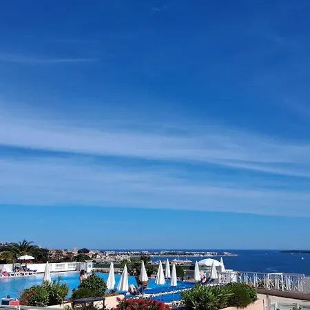 Apartman Sea View & Pool - Walk To - Parking Cannes