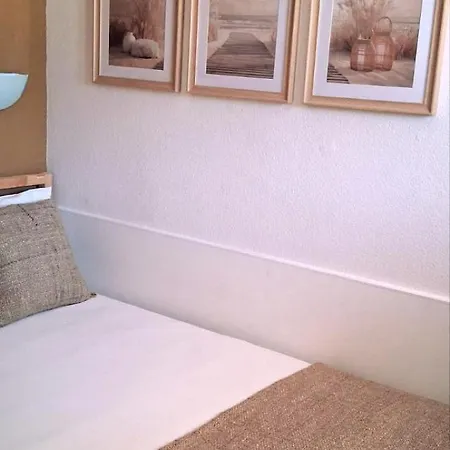 Sea View & Pool - Walk To - Parking * Cannes