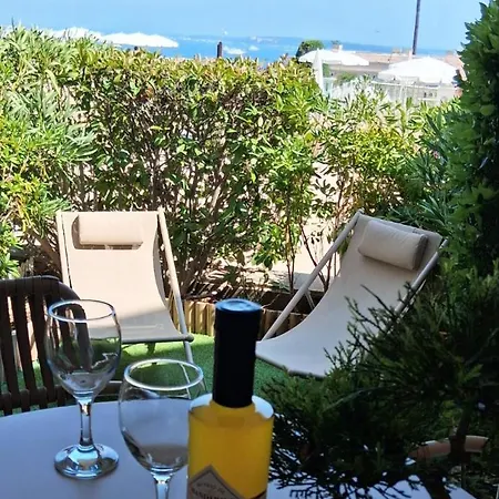 Sea View & Pool - Walk To - Parking * Cannes