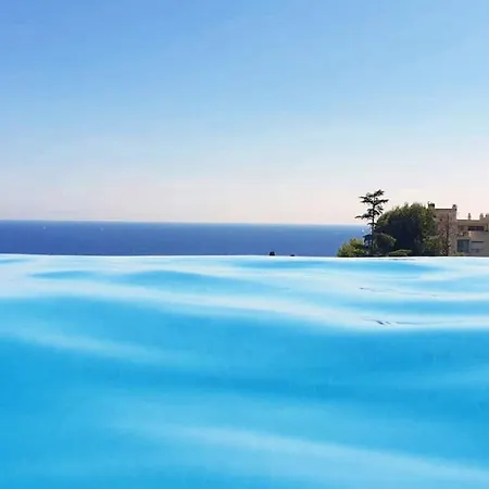 Apartment Sea View & Pool - Walk To - Parking
